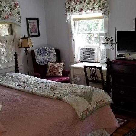 لينوكس Eastgate Inn B&B المظهر الخارجي الصورة